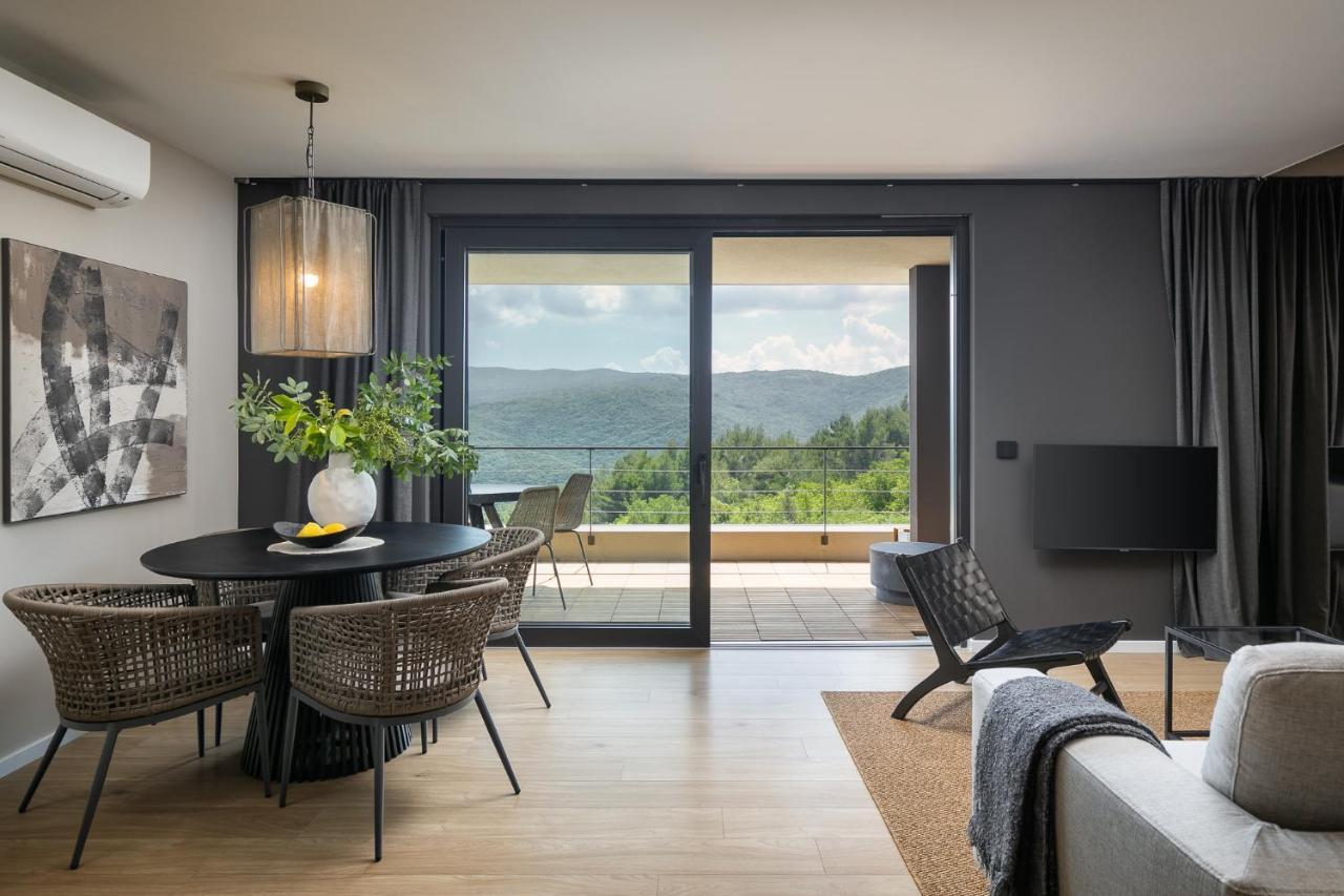 Oltremare Premium W/pool In Rabac