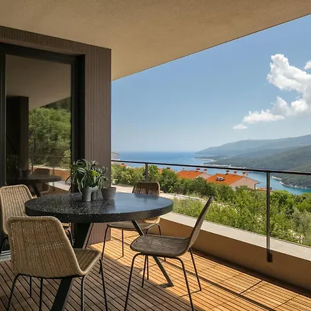 Oltremare Premium Suite Apartment W/Pool In Rabac Zewnętrze zdjęcie